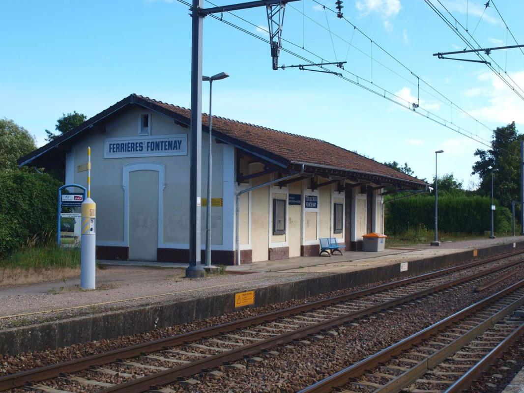 Gare de Ferrières - Fontenay